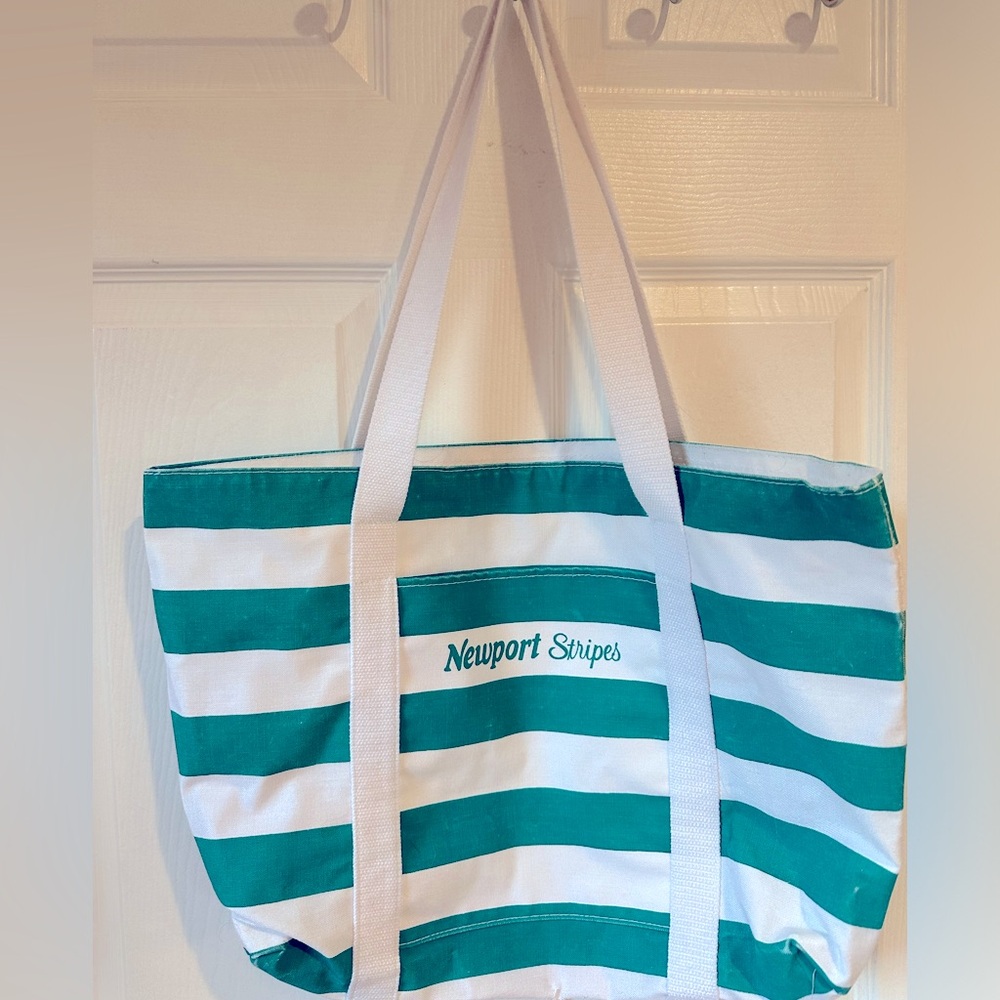 Vintage 80’s Newport Stripes tote bag 19”x12”x4.5” shoulder strap has a 12” drop